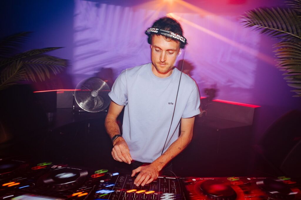 Laurent | Open Format DJ by Delighted Agency